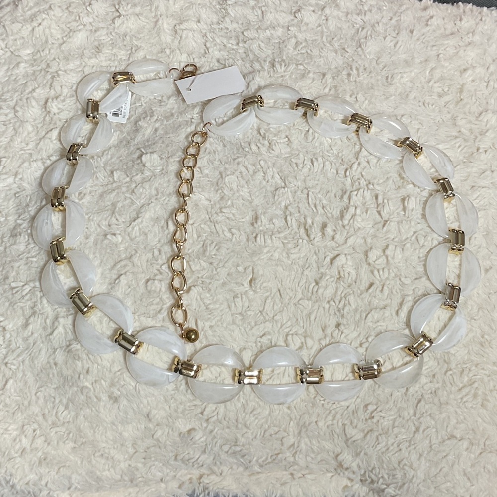 New York & Company Clear Link Belt with Gold Accents